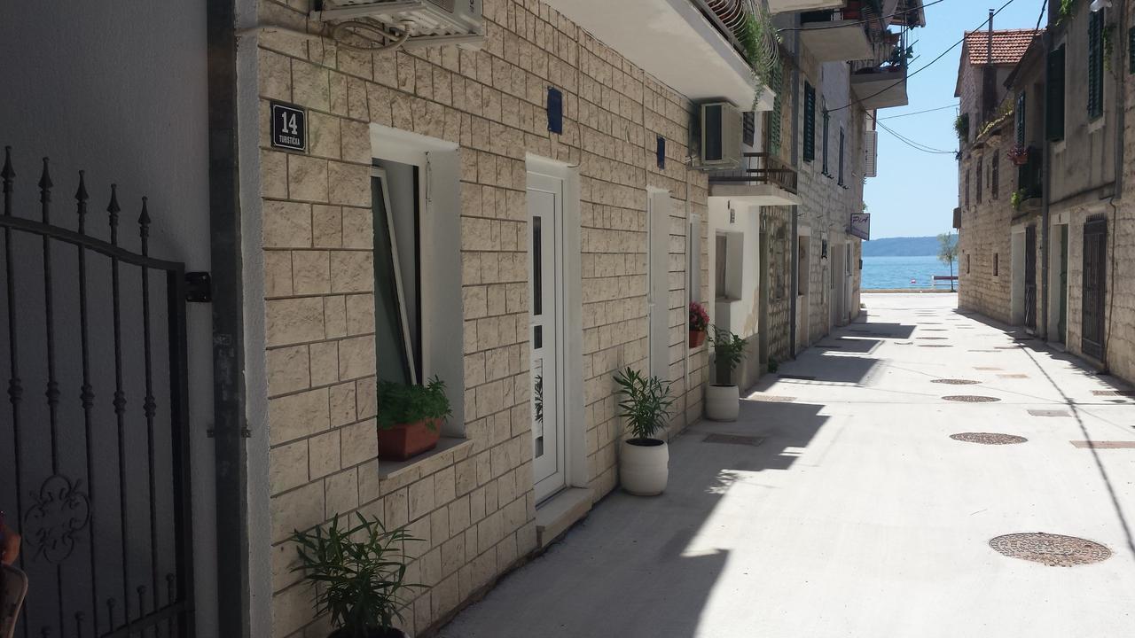 Apartment Legcevic Kaštela